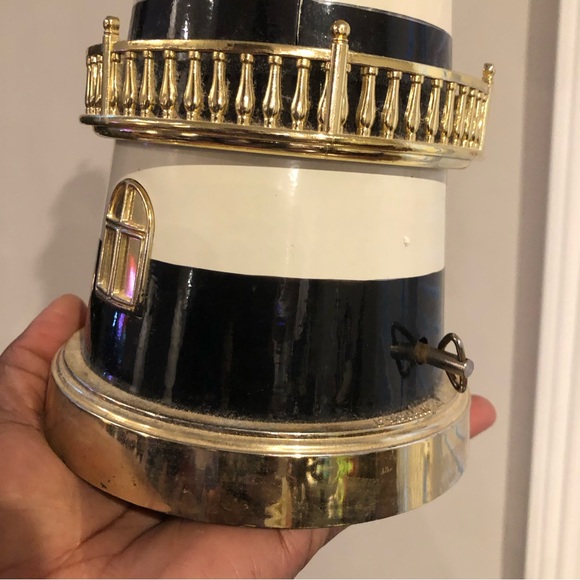 Vintage Lighthouse Clock with music box and thermometer - Picture 10 of 15